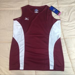 Brand new! Women’s Mizuno Xtra-Small Training Shirt